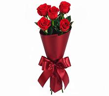 Букет 5 Красных роз Эдлесс Лав в Великий двор