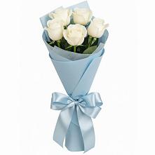 Букет 5 Белых роз Проуд #REPLACE_PRED# Великий двор