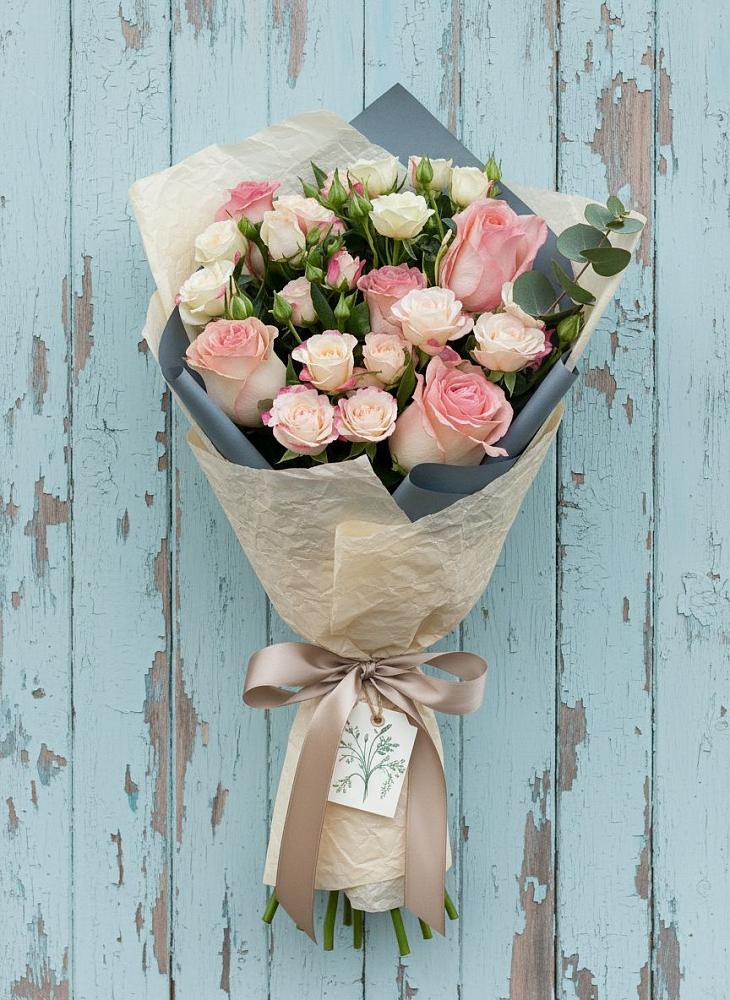 Букет цветов из: Розы в Великий двор