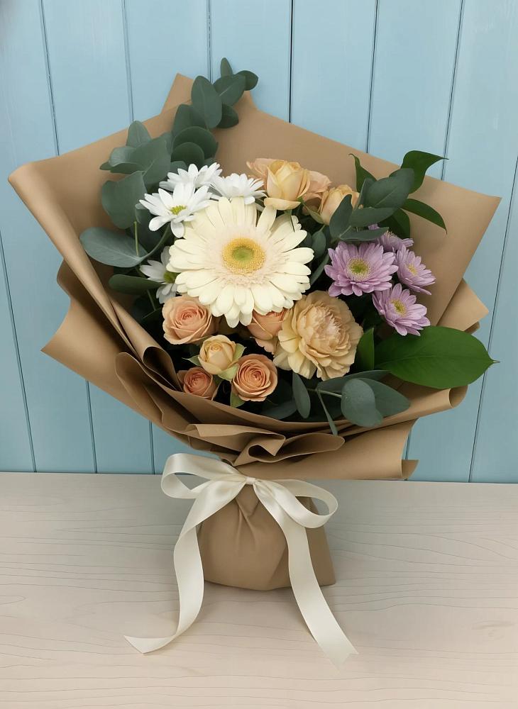 Букет цветов из: Герберы и Хризантемы в Великий двор