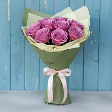 Букет Розы Фёрст Леди в Великий двор