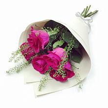 Букет цветов из:  Розы в Великий двор