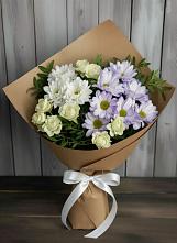 Букет цветов из:  Хризантемы и Розы в Великий двор