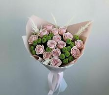 Букет цветов из:  Розы и Хризантемы в Великий двор