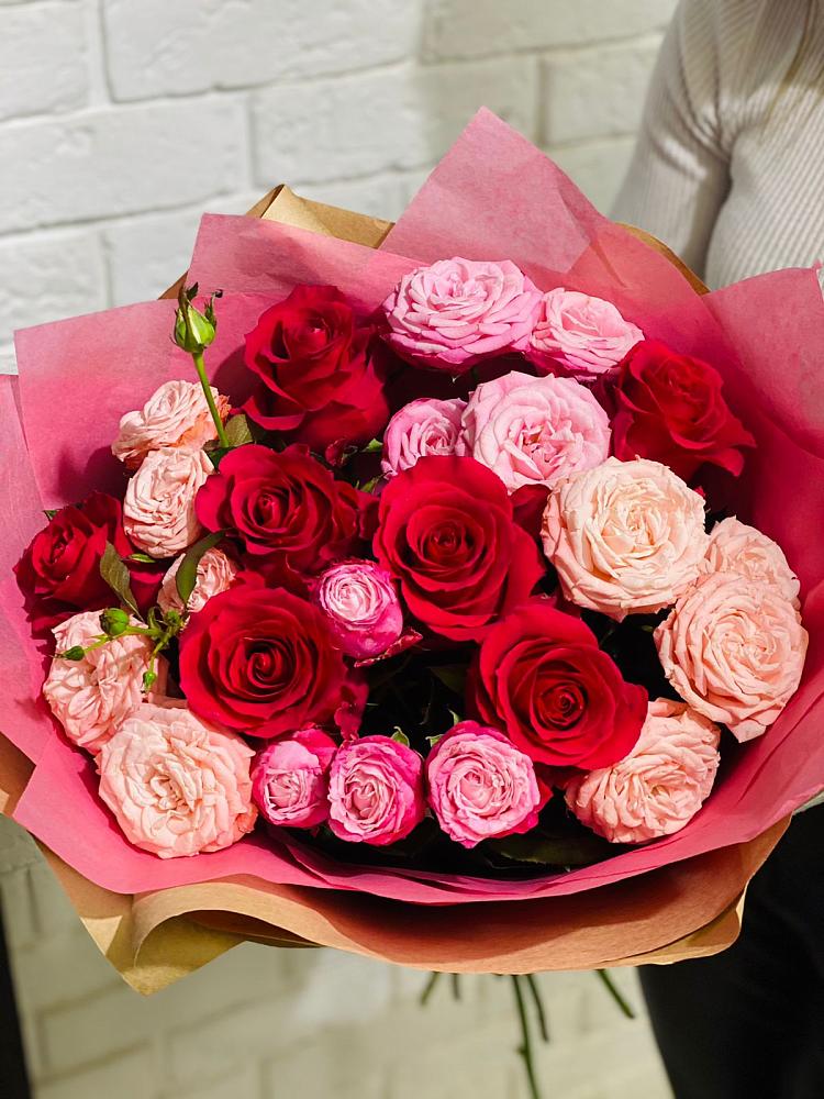Букет цветов из: Розы в Великий двор