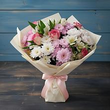 Букет цветов из:  Хризантемы, Альстромерии и Розы в Великий двор