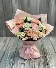 Букет цветов из:  Гвоздики, Розы и Хризантемы в Великий двор