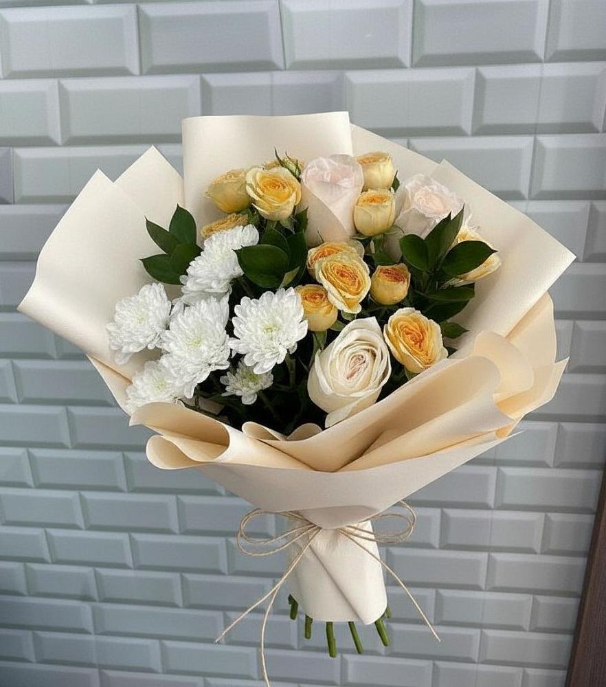 Букет цветов из: Розы и Хризантемы в Великий двор