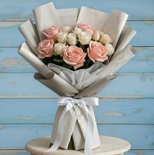 Букет цветов из:  Розы в Великий двор