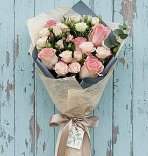 Букет цветов из:  Розы в Великий двор
