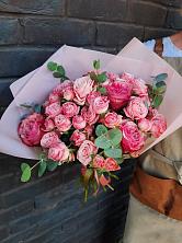 Букет цветов из:  Розы в Великий двор