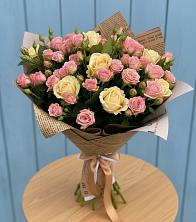 Букет цветов из:  Розы в Великий двор