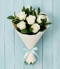 Букет цветов из:  Розы в Великий двор