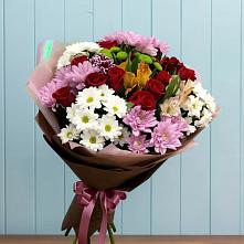 Букет цветов из:  Розы, Хризантемы и Альстромерии в Великий двор
