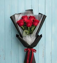 Букет цветов из:  Розы в Великий двор