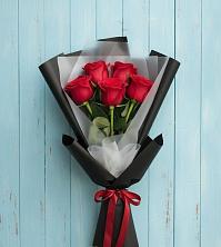 Букет цветов из:  Розы в Великий двор