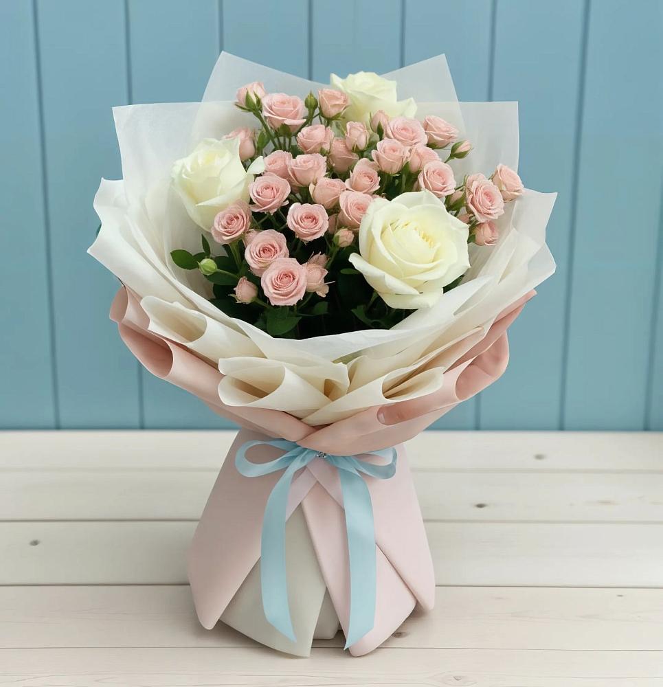 Букет цветов из: Розы в Великий двор