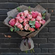 Букет цветов из:  Розы в Великий двор